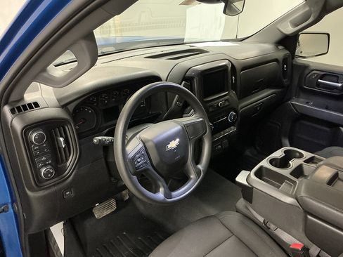 Used 2023 Chevrolet Silverado 1500 W/T w/ WT Value Package AWD/4WD image 10