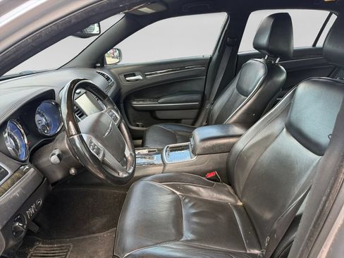 Used 2013 Chrysler 300 C AWD/4WD image 22