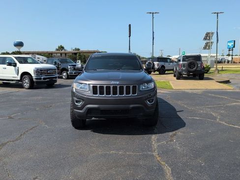 Used 2016 Jeep Grand Cherokee Laredo w/ Quick Order Package 23E AWD/4WD image 2