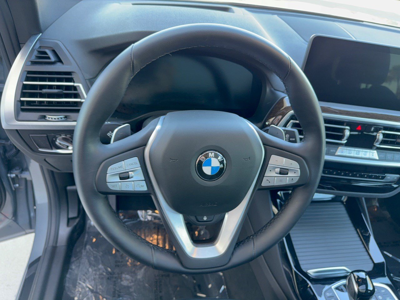 Used 2024 BMW X3 sDrive30i w/ Premium Package RWD image 10