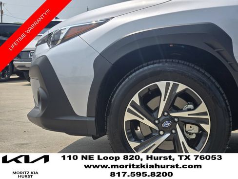 Used 2025 Subaru Crosstrek 2.5i Premium w/ Crosstrek Mirror Package AWD/4WD image 14