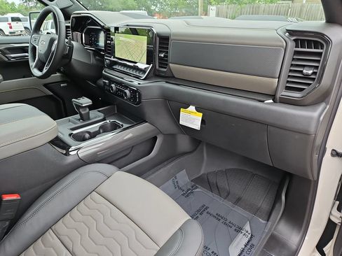 New 2026 Chevrolet Silverado 1500 ZR2 AWD/4WD image 55