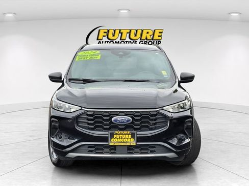 Used 2024 Ford Escape ST-Line image 4