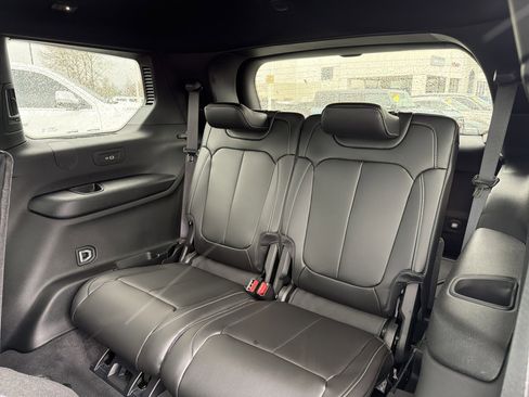 New 2026 Jeep Grand Cherokee L Limited AWD/4WD image 12