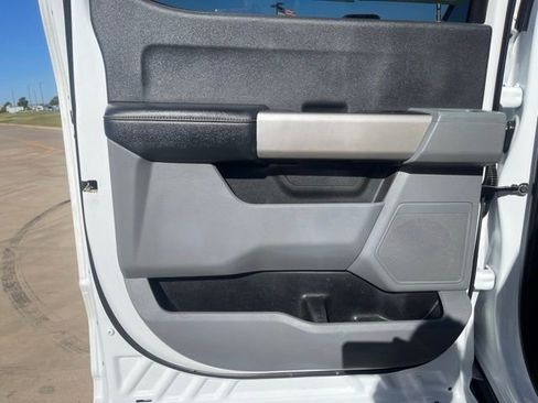 Used 2023 Ford F250 XLT w/ F-250 >10K GVWR Package image 39