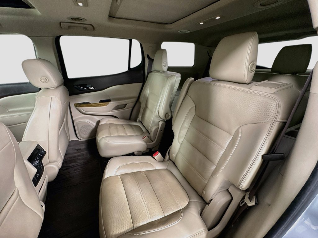 Used 2017 GMC Acadia Denali w/ Technology Package FWD image 26