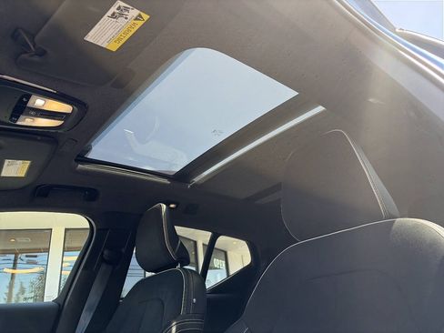 Used 2021 Volvo XC40 P8 Recharge w/ Advanced Package AWD/4WD image 30