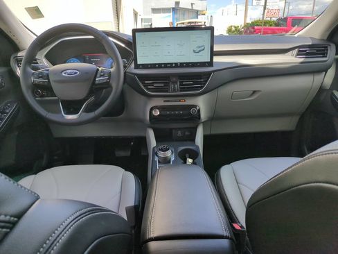 Used 2026 Ford Escape SE w/ PHEV Premium Package FWD image 14