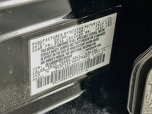 Used 2024 Nissan Sentra S FWD image 12