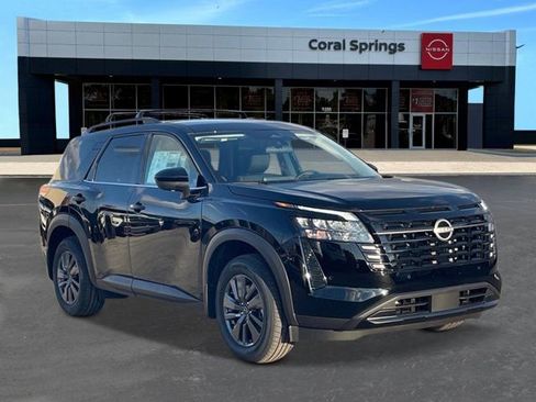 New 2026 Nissan Pathfinder SV FWD image 7
