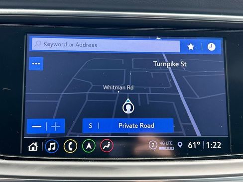 Used 2024 Buick Enclave Premium FWD image 36