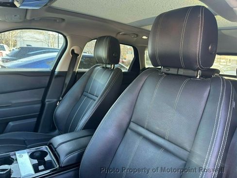 Used 2019 Land Rover Range Rover Velar S image 11