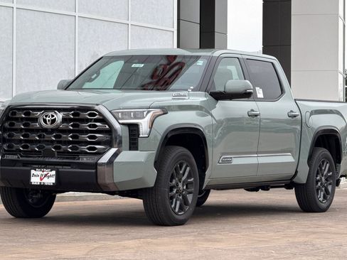 New 2026 Toyota Tundra Platinum image 8