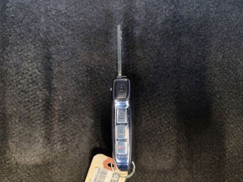 Used 2023 Kia Forte LX image 28