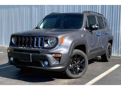 Used 2023 Jeep Renegade Altitude w/ Convenience Group I
