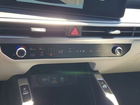 New 2026 Kia Sorento S AWD/4WD image 17