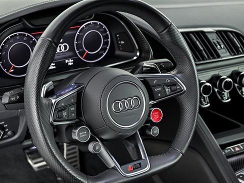 Used 2017 Audi R8 V10 plus AWD/4WD image 37