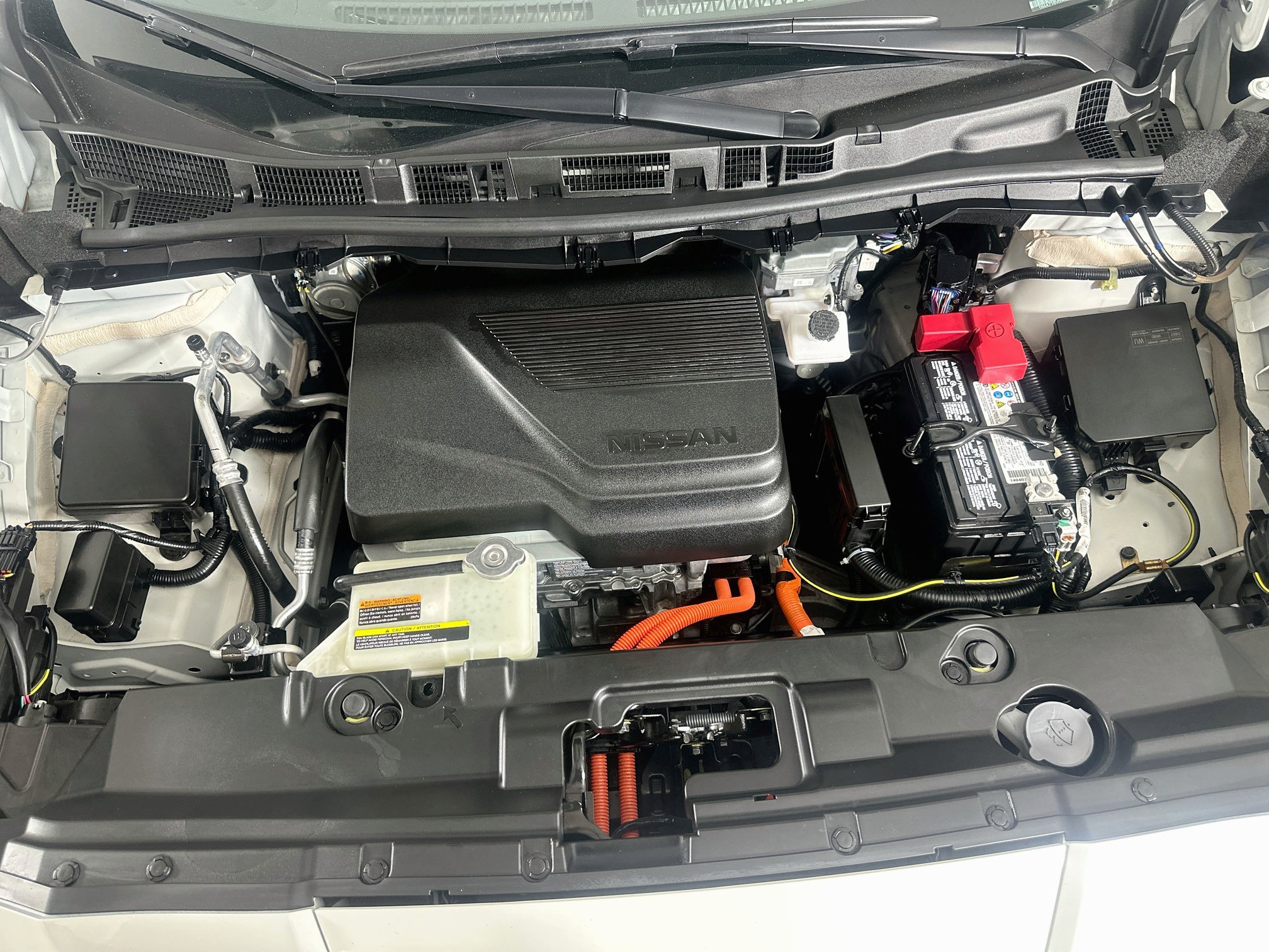 Used 2025 Nissan Leaf S FWD image 31