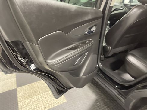 Used 2022 Buick Encore Preferred w/ Safety Package AWD/4WD image 15