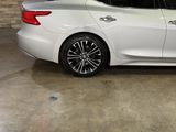 Certified 2016 Nissan Maxima Platinum image 6
