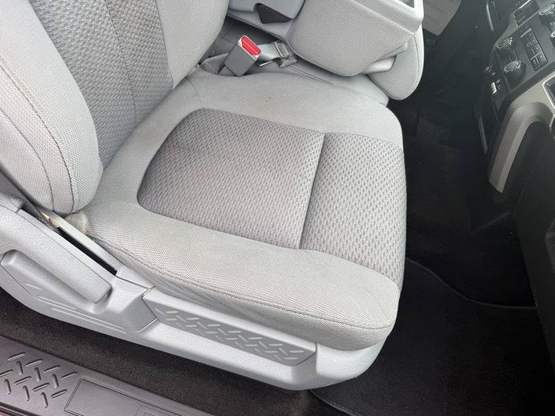 Used 2012 Ford F150 XLT w/ XLT Convenience Pkg AWD/4WD image 18