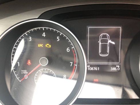 Used 2015 Volkswagen Golf SE FWD image 12