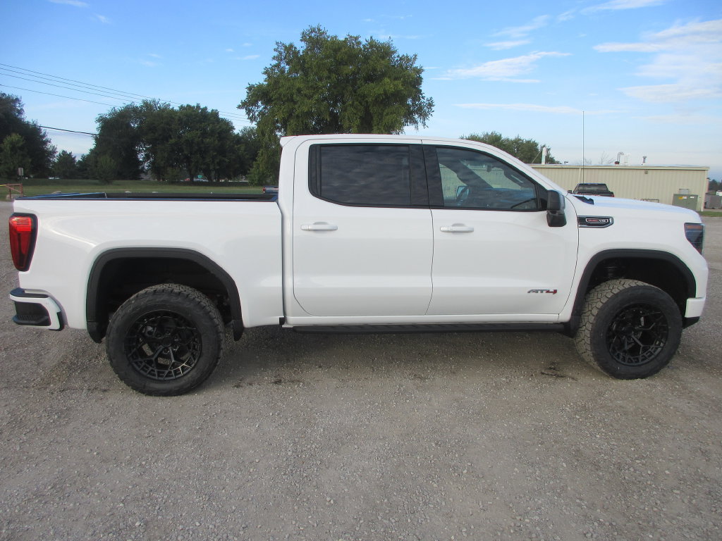New 2026 GMC Sierra 1500 AT4 w/ AT4 Premium Package AWD/4WD image 3