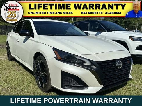 Used 2023 Nissan Altima 2.5 SR FWD image 1