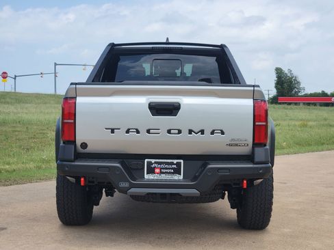 New 2026 Toyota Tacoma 4x4 Double Cab Hybrid image 8