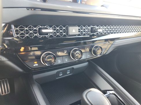 Certified 2024 Honda Accord Sport image 30