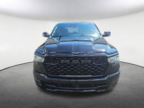 Used 2025 RAM 1500 Big Horn AWD/4WD image 2