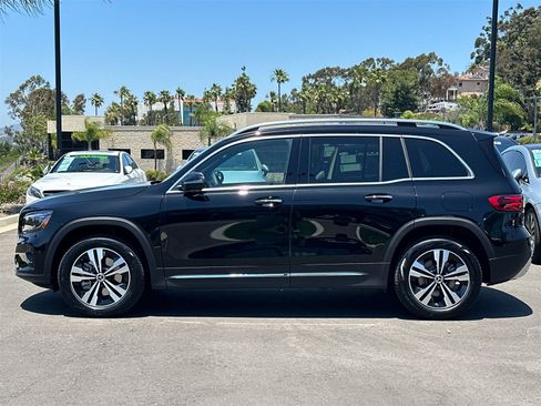 New 2025 Mercedes-Benz GLB 250 4MATIC image 6