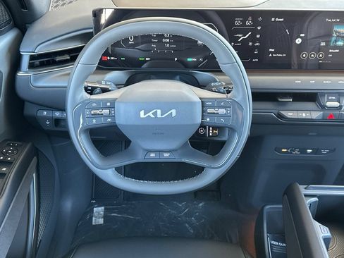 New 2026 Kia EV9 Land AWD/4WD image 14