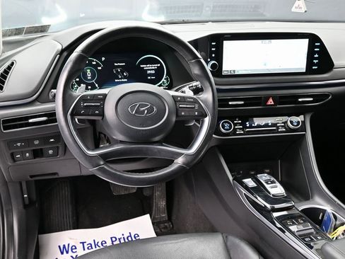 Used 2022 Hyundai Sonata Limited image 30