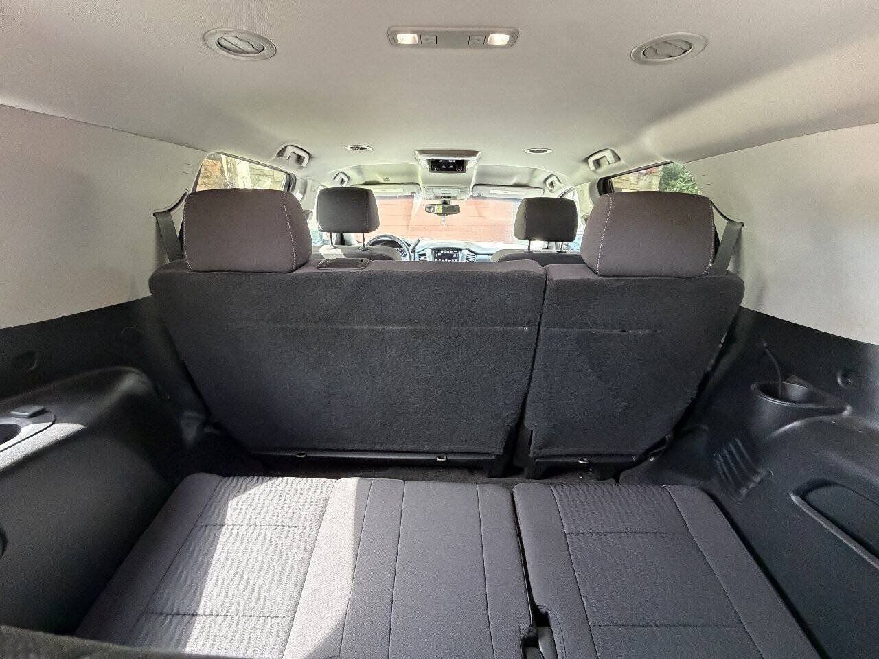 Used 2018 Chevrolet Tahoe LS w/ Skid Plate Package AWD/4WD image 9