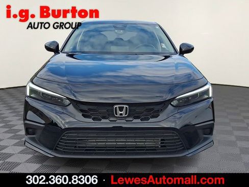Used 2024 Honda Civic EX-L image 2