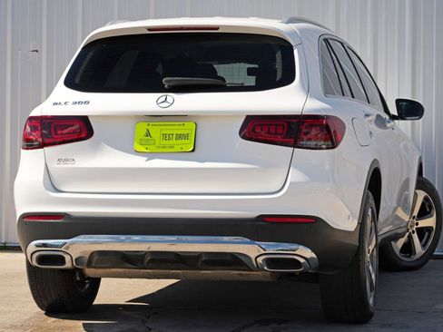 Used 2021 Mercedes-Benz GLC 300 GLC 300 w/ Premium Package image 4