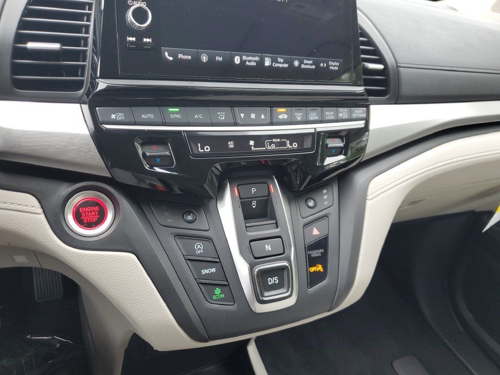 New 2027 Honda Odyssey EX-L image 17
