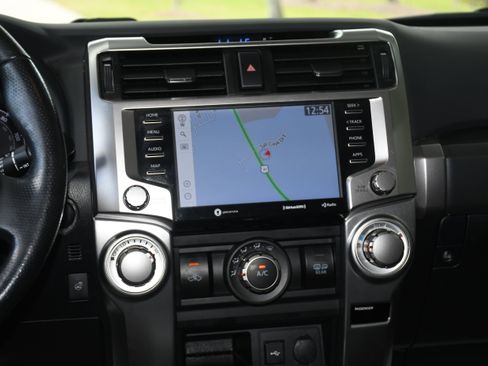 Used 2023 Toyota 4Runner SR5 Premium image 17