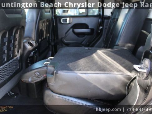 Used 2021 Jeep Gladiator Mojave image 49