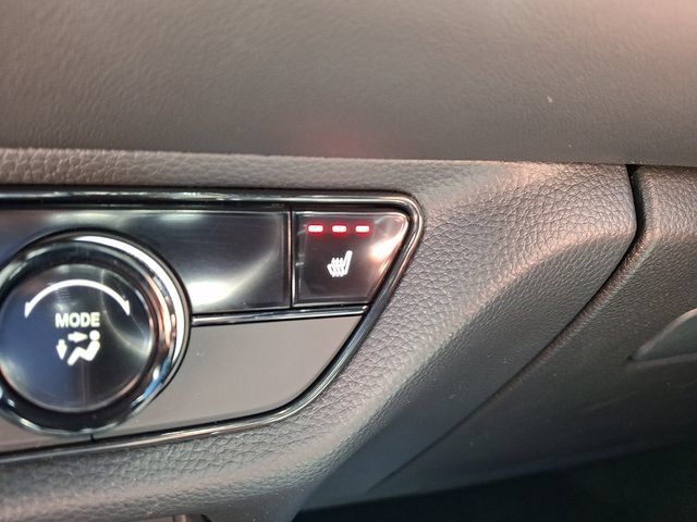 Certified 2025 Honda HR-V Sport image 33