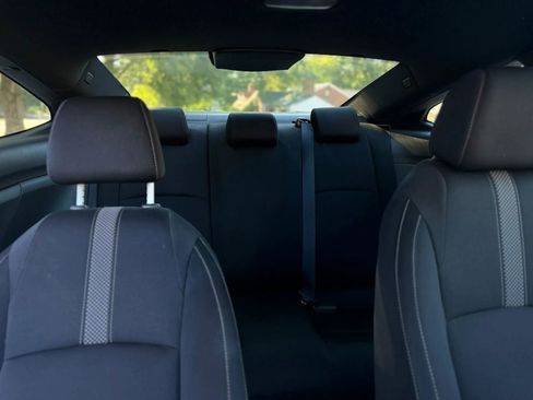 Used 2019 Honda Civic EX image 13