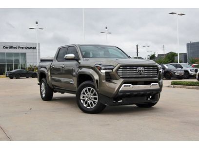 Used 2025 Toyota Tacoma Limited