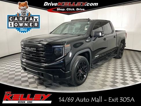Used 2022 GMC Sierra 1500 Elevation w/ Elevation Premium Package image 1