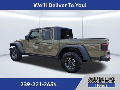 Used 2026 Jeep Gladiator Mojave AWD/4WD image 6