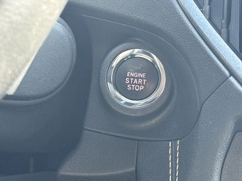 Used 2023 Subaru Crosstrek 2.5i Sport AWD/4WD image 7