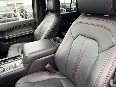 Used 2019 Ford Expedition Max Limited w/ Equipment Group 303A AWD/4WD image 7