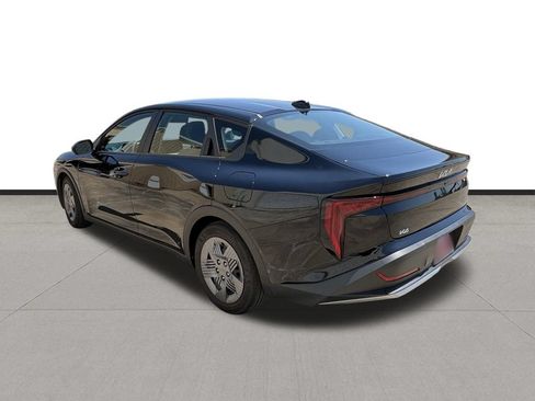 Used 2025 Kia K4 FWD image 7