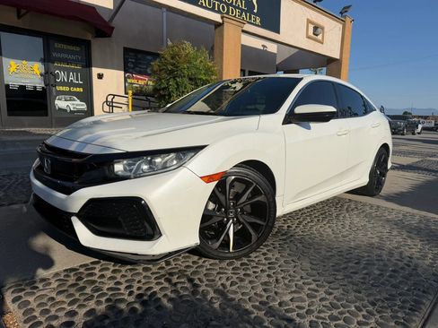 Used 2019 Honda Civic LX image 1