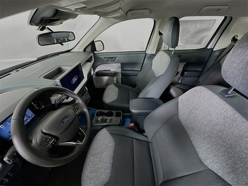 New 2026 Ford Maverick XLT w/ XLT Luxury Package image 11